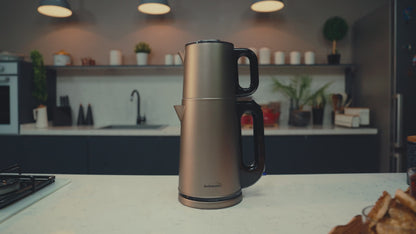 Kochmaster Teekocher, 1800W, Edelstahl 2.0 + 1.0 Liter, Doppelheizsystem, Wasserkocherduct